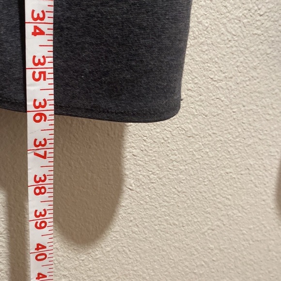 Calvin Klein pants size 6. Gray in color. Soft knit material. - Picture 4 of 9